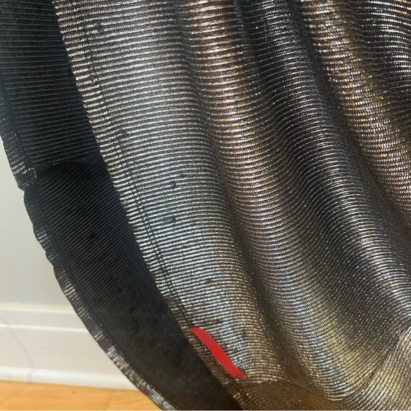 Laundry by Shelli Segal Metallic Gown - Picture 15 of 15